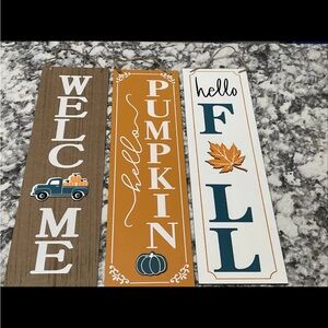 Lot Of 3 Hello FALL WELCOME PUMPKINS Signs Wall Decor Decoration Picture New